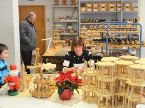 18. Výroba dřevěných hraček v Seiffenu