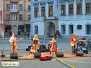 Koncert na náměstí
