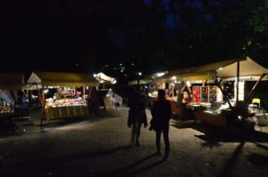 Řemeslné trhy během Bledských dnů