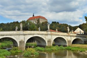 Náměšť nad Oslavou - barokní kamenný most