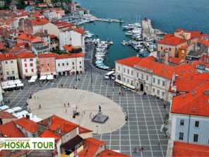 Piraň - náměstí Tartini u Jadranského moře