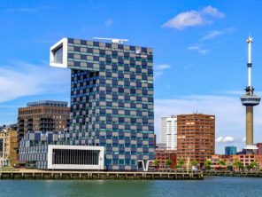 Rotterdam - přístav a věž Euromast