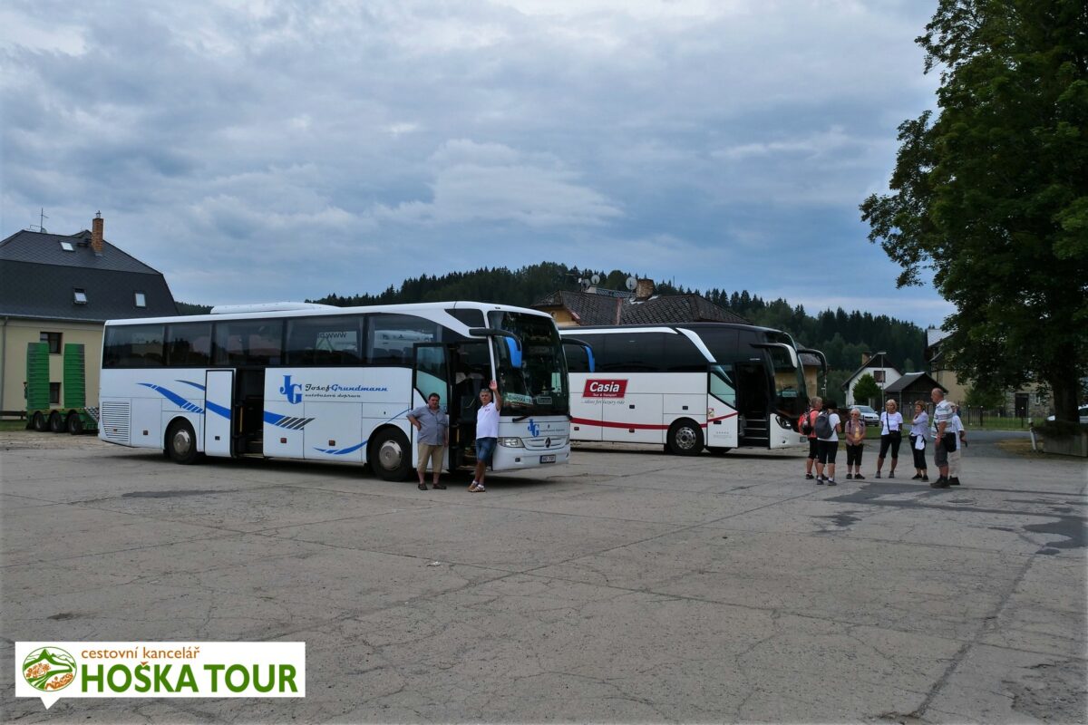 Autobusy v Kašperských Horách