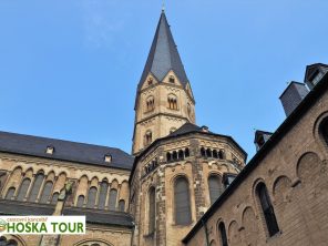 Bazilika ve městě Bonn - poznávací zájezdy na západ Německa