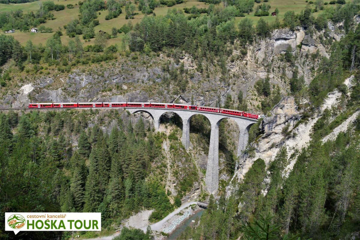 Cestování vlakem po Švýcarsku - most Landwasserviadukt